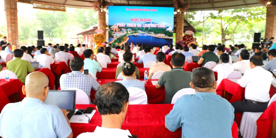 Quang cảnh Hội nghị