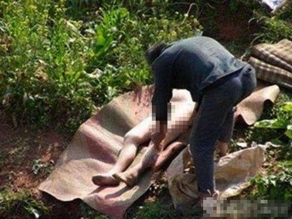 Các vụ đào mộ, lấy tử thi ngày một nhiều lên, lũ trộm hoành hành ngày một ngang ngược