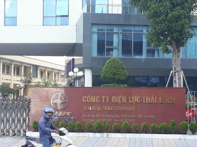 Trụ sở Điện lực Thái Bình nơi ông Tuấn công tác trước khi bỏ trốn.