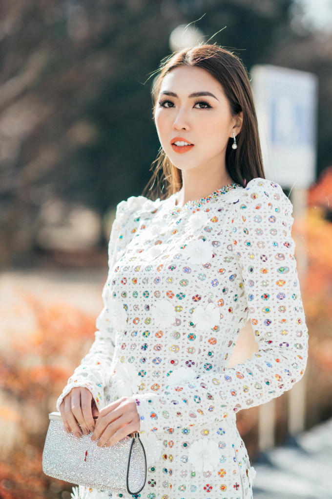 Tường Linh gây thương nhớ ở Hàn Quốc.