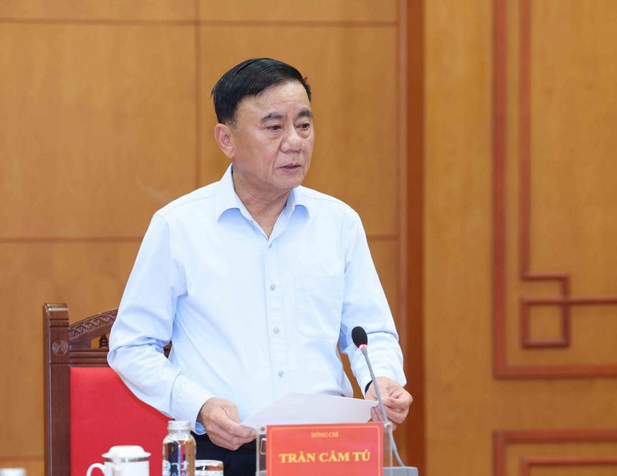 Thường trực Ban Bí thư nhấn mạnh một số nội dung trọng tâm về tăng cường sự lãnh đạo của Đảng đối với công tác phòng, chống tham nhũng, lãng phí, tiêu cực với tư duy, cách làm mới - Ảnh: TTXVN.