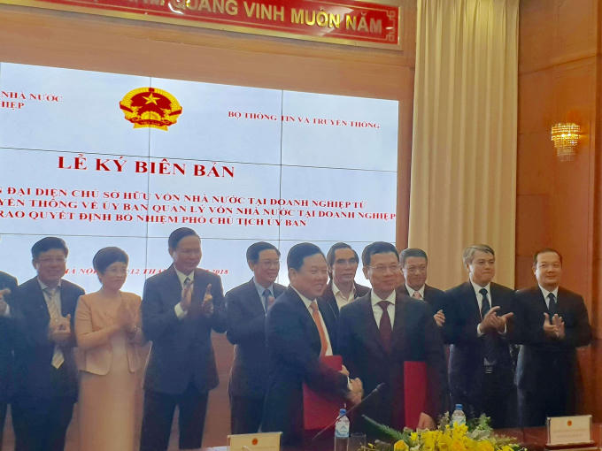 VNPT v&agrave; MobiFone ch&iacute;nh thức về Ủy ban quản l&yacute; vốn nh&agrave; nước tại doanh nghiệp