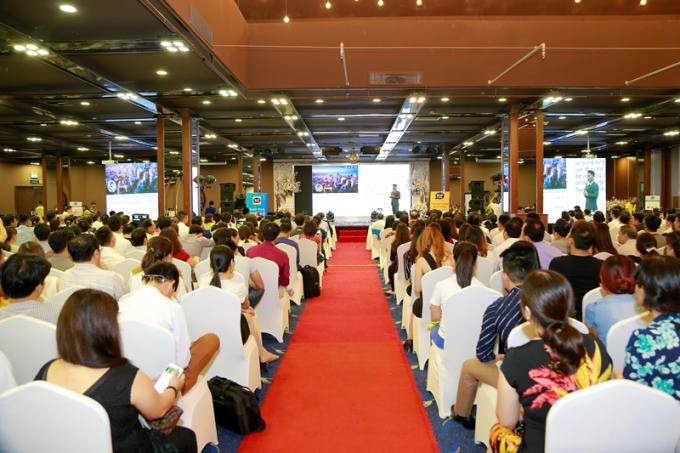 Công ty Cổ phần Công nghệ Smart Think ra mắt ứng dụng tiêu dùng tích điểm Smart Think.