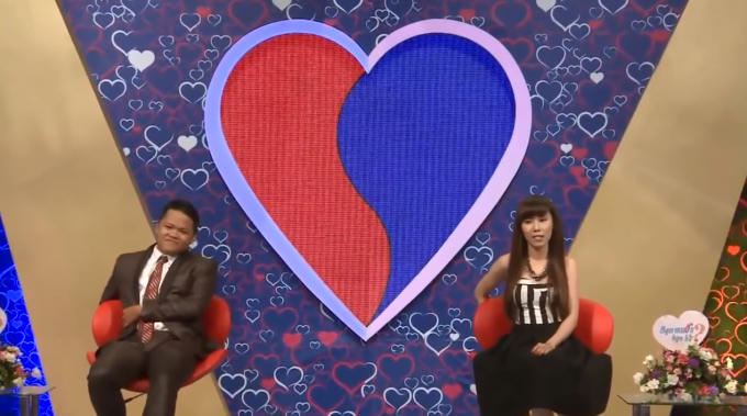 Linh Chi từ chối nhấn nút hẹn hò trong giây phút quyết định.