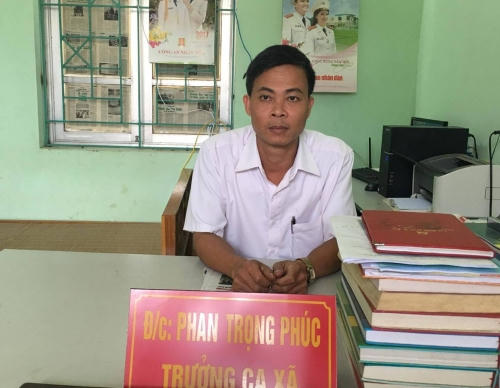 Ông  Phan Trọng Phúc - Trưởng Công an xã Vân Trục.