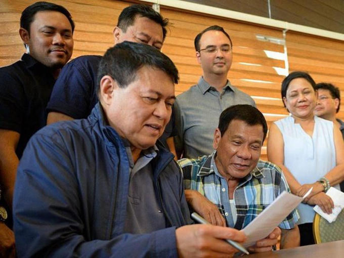 Hình ảnh truyền cảm hứng của tỷ phú Manuel Villar.