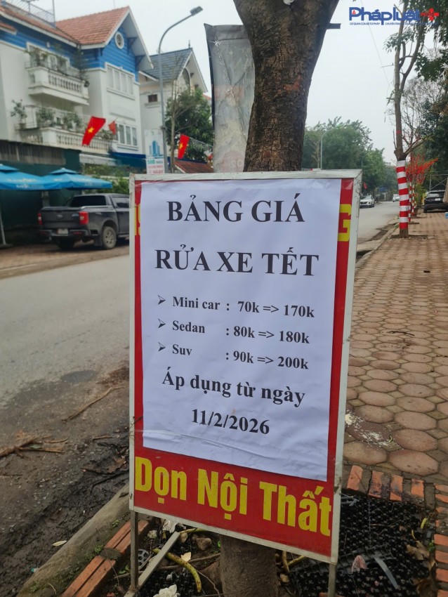 Một Trung tâm chăm sóc và bảo dưỡng ô tô khu đô thị Vân Canh thông báo rõ các mức tăng giá ngày cận tết đối với các dịch vụ của trung tâm.