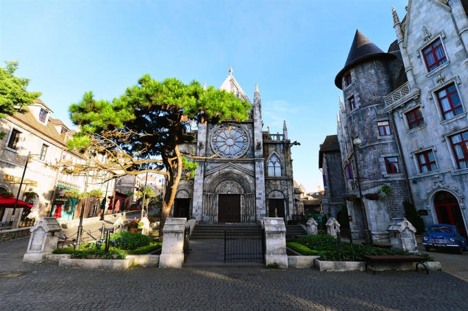 Vẻ đẹp tiên cảnh của Sun World Bà Nà Hills.