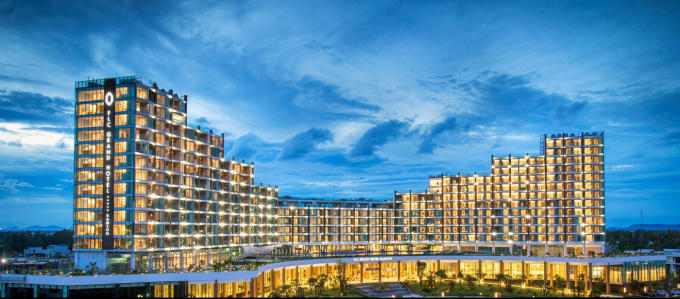 Khung cảnh lung linh, tráng lệ tại FLC Sầm Sơn về đêm