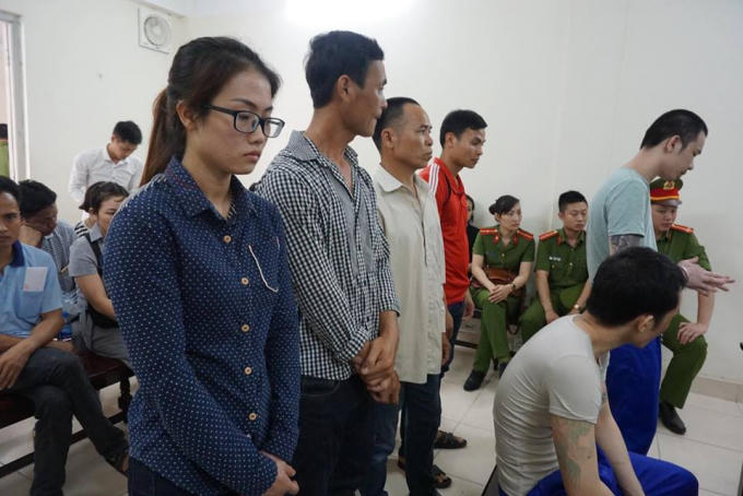 Các bị cáo trong phiên xét xử.