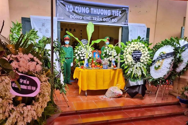 Lễ tang quân nhân Trần Đức Đô (Ảnh: Vietnam+).