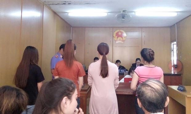 Các bị cáo tại tòa.