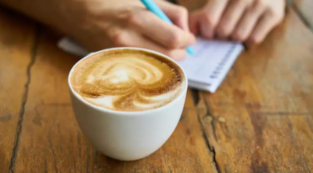 Cerrato đã lén cho thuốc an thần vào cà phê của đồng nghiệp.