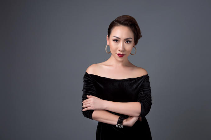 Ca sĩ Hiền Anh làm liveshow “Lời hát từ trái tim” kỷ niệm 10 năm ca hát