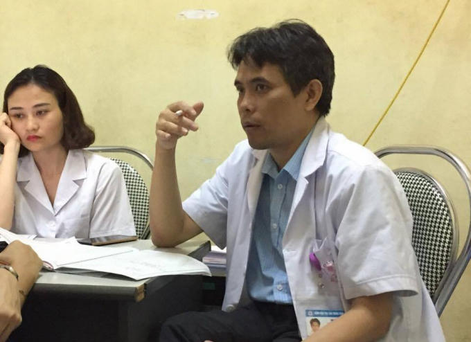 TS-BS Hồ Sĩ Hùng chia sẻ, tỉ lệ vô sinh do người chồng khá cao, nhưng không phải ai cũng chấp nhận cho vợ mang thai con của người khác.