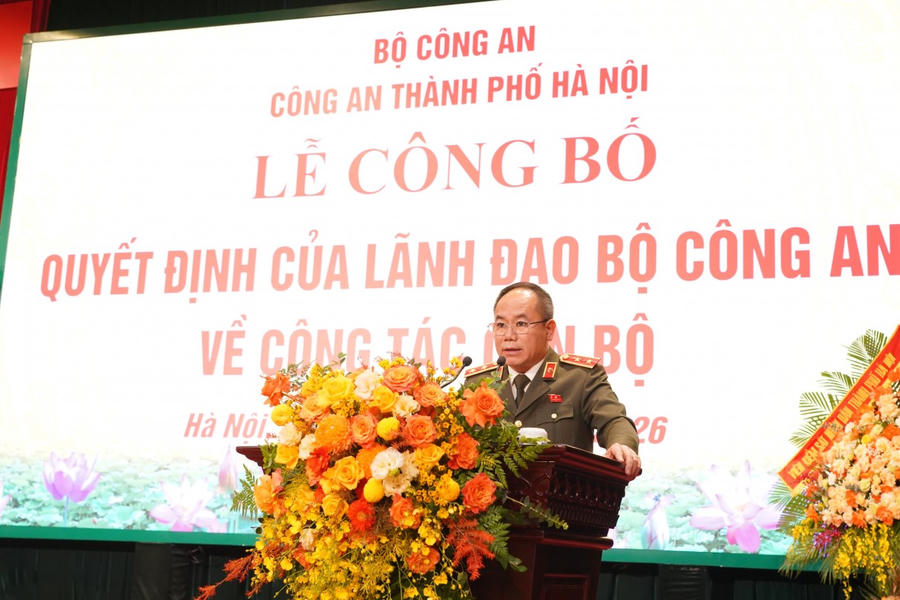 Trung tướng Nguyễn Thanh Tùng, Ủy viên Ban thường vụ Thành ủy, Bí thư Đảng ủy, Giám đốc Công an Thành phố, phát biểu tại buổi lễ.