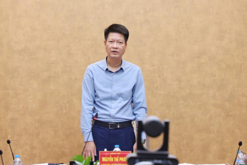 Ông Nguyễn Thế Phước - Phó Chủ tịch Thường trực UBND tỉnh phát biểu chỉ đạo tại buổi làm việc.