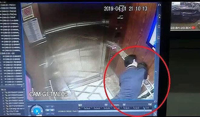 Hình ảnh nguyên Viện phó VKS sàm sỡ bé gái trong thang máy.