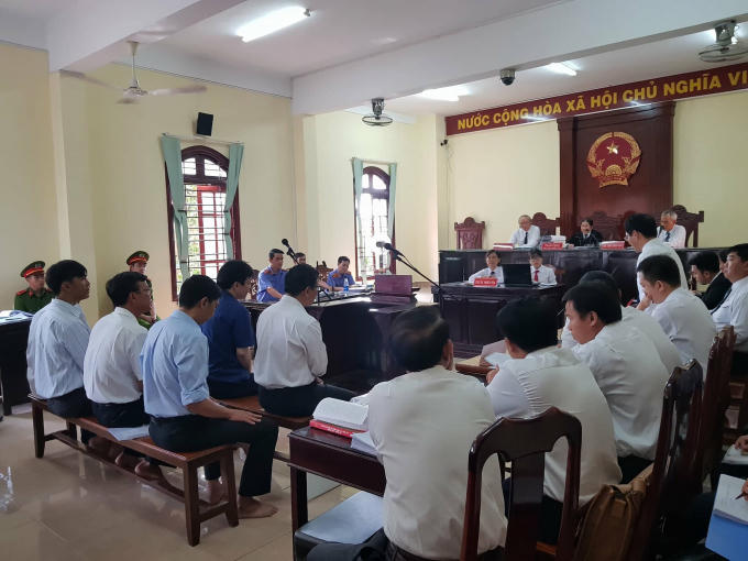 Toàn cảnh phiên tòa.