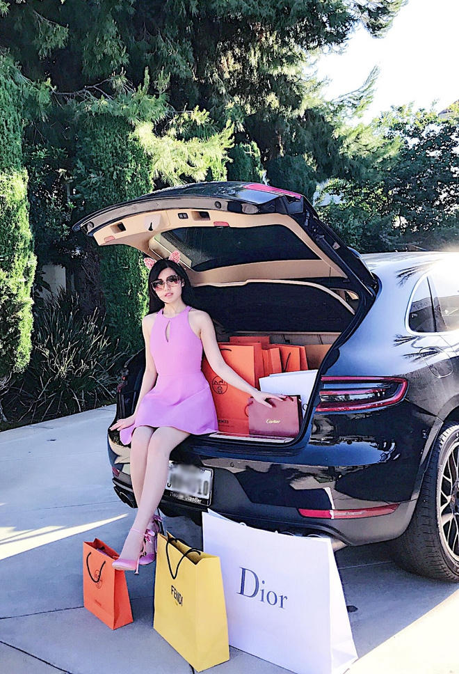 Cuộc sống sang chảnh, xa hoa của 4 cô nàng xinh đẹp trong Hội con nhà giàu Việt Nam