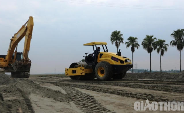 Những hình ảnh đầu tiên về đoạn tuyến cao tốc QL45 - Nghi Sơn