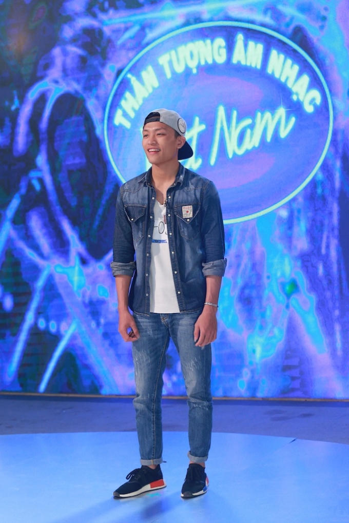 Tập 2 Vietnam Idol: Thu Minh rưng rưng khi nghe b&agrave;i h&aacute;t về Trần Lập của ch&agrave;ng trai vi&ecirc;m m&agrave;ng n&atilde;o