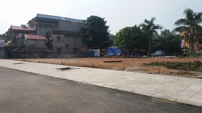 Nhiều thông tin cho rằng diện tích 1.726,2m2 đất là khu vực sân bóng đối diện trường THPT Hiệp Hòa số 1.