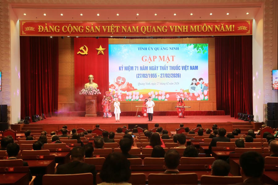 Tỉnh Quảng Ninh tổ chức gặp mặt cán bộ, công chức, cá nhân, tập thể điển hình tiên tiến ngành Y tế nhân Kỷ niệm 71 năm Ngày Thầy thuốc Việt Nam (27/02/1955 - 27/02/2026).