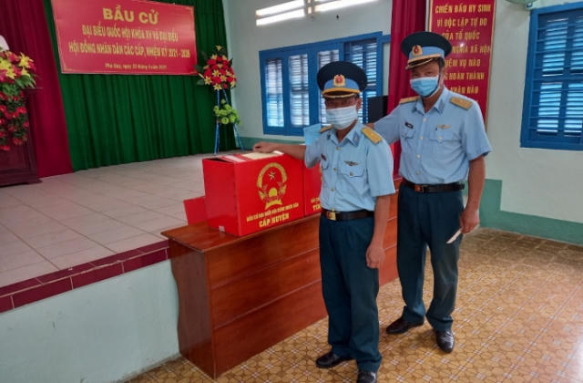 Bình Thuận công bố kết quả bầu cử đại biểu HĐND tỉnh khóa XI