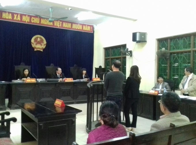 Phiên tòa xét xử phúc thẩm vụ án "Cưỡng đoạt tài sản" vào ngày 16/12/2016 tại TAND tỉnh Tuyên Quang (đường 17/8, TP Tuyên Quang, tỉnh Tuyên Quang). Ảnh: Trung Du.