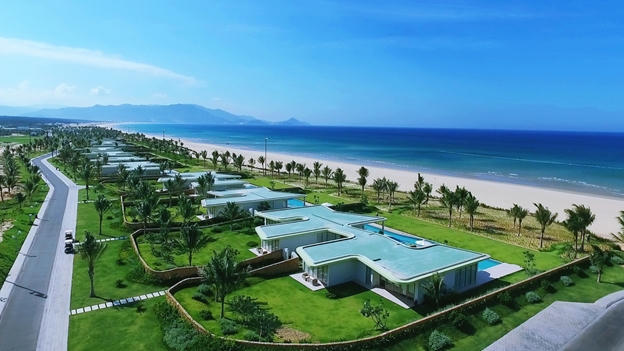 Đầu tư bất động sản nghỉ dưỡng FLC Quy Nhơn, nhà đầu tư cũng được hưởng lợi từ chính sách quy đổi 750 đêm nghỉ dưỡng và sở hữu sổ đỏ vĩnh viễn sản phẩm…