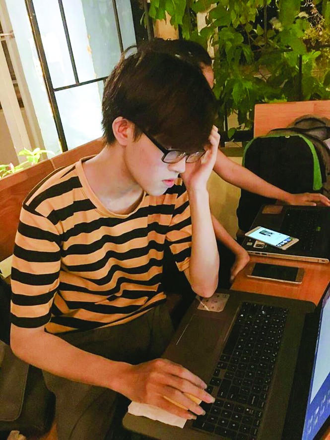 Chàng sinh viên và thú chơi tranh kiếng - ảnh 2