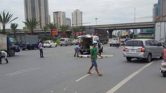 Cô gái bị tử vong tại khi va chạm với xe bồn.