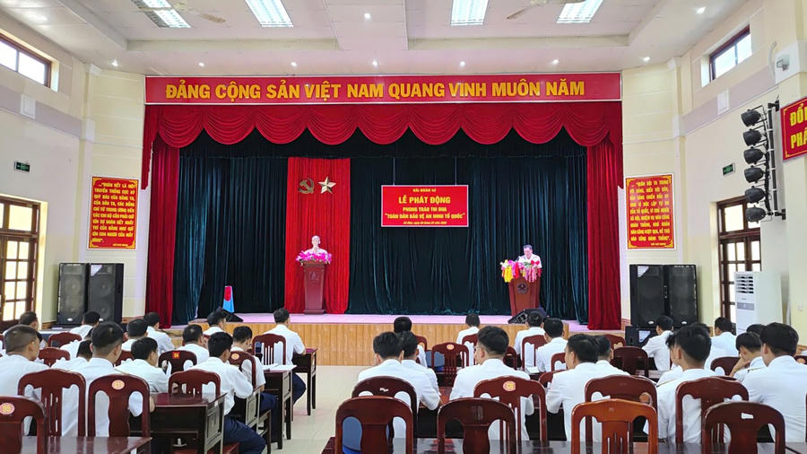Toàn cảnh Lễ phát động Thi đua toàn dân bảo vệ tổ quốc