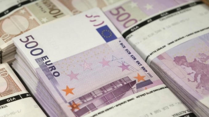 Cảnh sát Bulgaria phát hiện hàng triệu euro bị làm giả. (Ảnh: BBC)