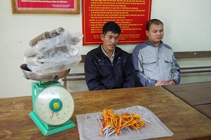 Các đối tượng tại cơ quan công an.