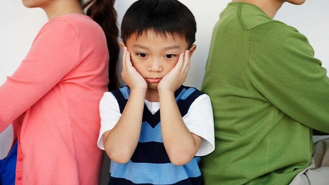 Sẽ xem xét nguyện vọng của con khi quyết định quyền nuôi con khi ly hôn (Ảnh minh họa)