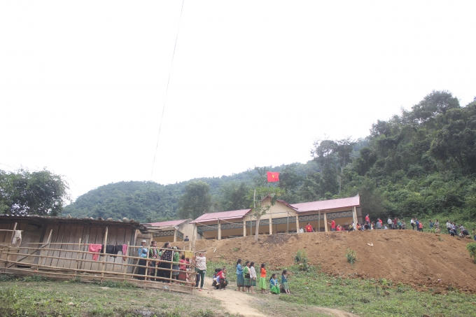 Mang hơi ấm đến với Huổi Phô - Sốp Cộp