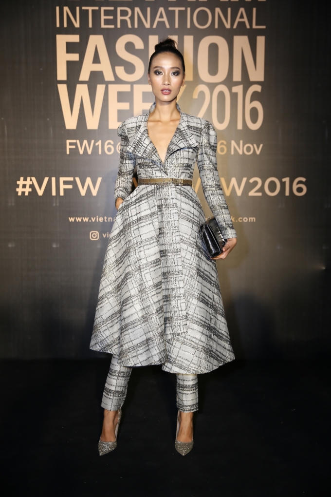 Siêu mẫu Trang Khiếu.