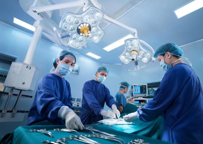 Đội ngũ y bác sĩ giàu kinh nghiệm.