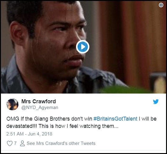 Tài khoản Mrs Crawford: “Chúa ơi, nếu Giang Brothers mà không giành chiến thắng, tôi sẽ bị suy sụp đấy nhé!!! Biểu cảm trong clip này giống hệt tôi khi xem họ biểu diễn...”.