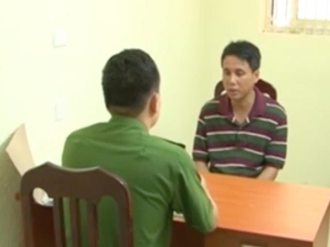 Đối tượng Nguyễn Quốc Hưng, sinh năm 1972 tại Tây Hồ, Hà Nội tại Công an quận Hoàn Kiếm.