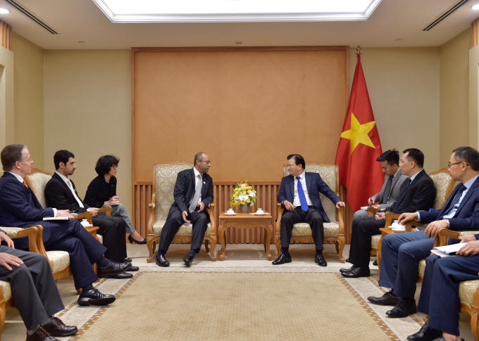 Phó Thủ tướng Trịnh Đình Dũng, hoan nghênh và đánh giá cao kết quả đã đạt được, cũng như những ý tưởng đầu tư trong tương lai của MP tại Việt Nam. Ảnh: VGP