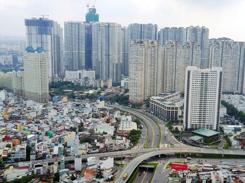 2km đường Nguyễn Hữu Cảnh quận Bình Thạnh đang