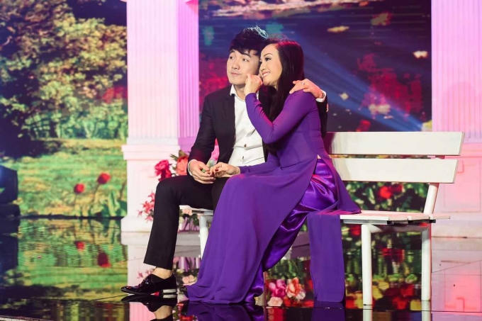 Hoàng Châu sẽ song ca cùng Dương Ngọc Thái trong ca khúc bất hủ Hoa mười giờ (Đài Phương Trang).