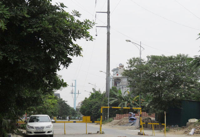 Hạ ngầm đường dây điện 110kV Ba La - Xa La sẽ đem lại lợi ích cho người dân và cơ quan quản lý. Ảnh: Nguyễn Trường