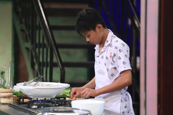 Vua đầu bếp nhí Việt Nam: Tập 1 - Hé lộ những đầu bếp nhí tiềm năng