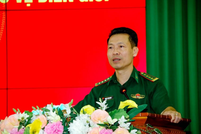 Đại tá Phạm Lê Xuân Bình - Chỉ huy trưởng BĐBP TP Cần Thơ phát biểu kết luận hội nghị