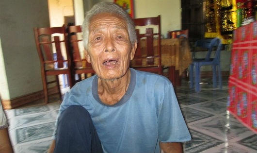 Ông nội nữ sinh kể về cháu gái xấu số.