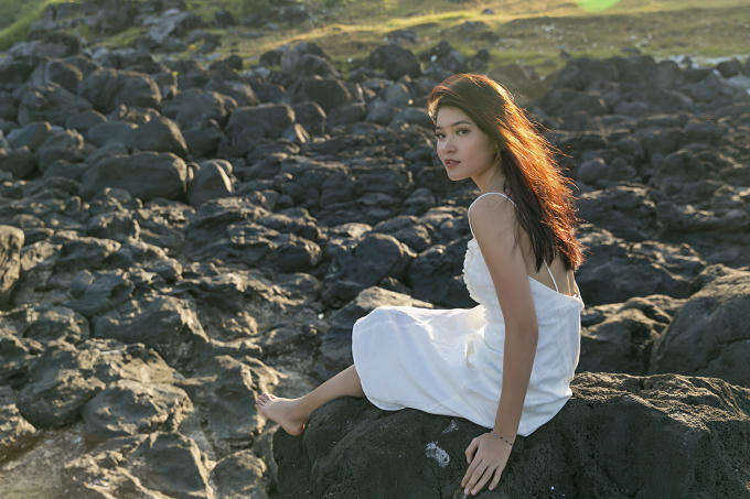 Th&ugrave;y Dung giới thiệu vẻ đẹp đảo Ph&uacute; Qu&yacute; đến với Miss International 2017